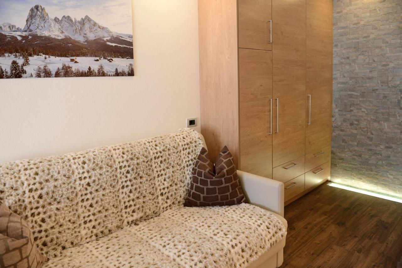 Apartments Mujnei Santa Cristina Val Gardena Luaran gambar